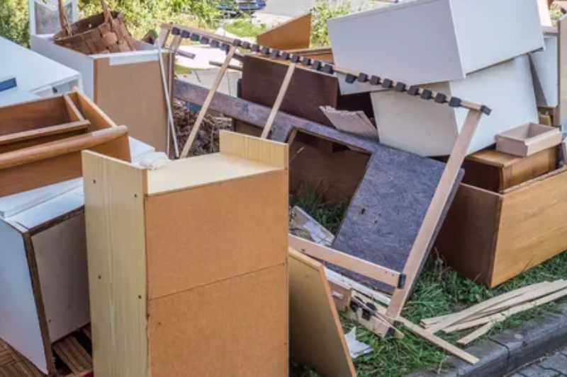 Furniture Removal St Neots: Easy Clearance Services